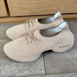 Givenchy Nude Beige Knit Lace-Up Slip-On Sneakers